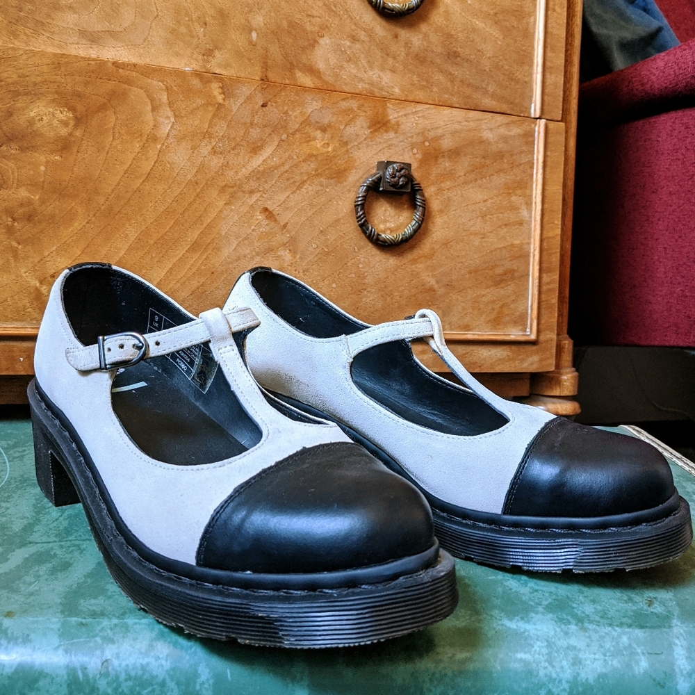 Dr Martens Aggy T-Bar Mary Janes, US 11/UK 9/EU 43